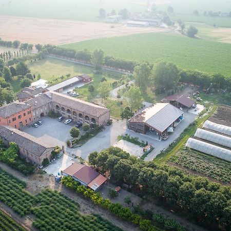 Agriturismo Arte Contadina Fiorenzuola dʼArda Exterior foto